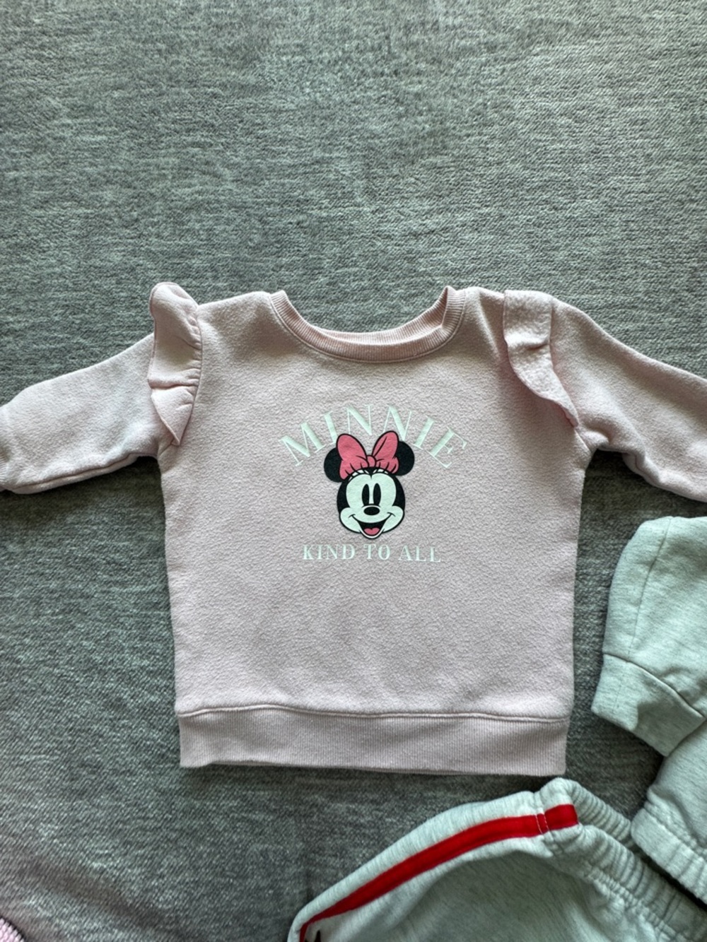 Minnie Mouse Disney Bundle - Picture 4 of 8